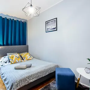 Clicktheflat Wilcza Street Warsaw